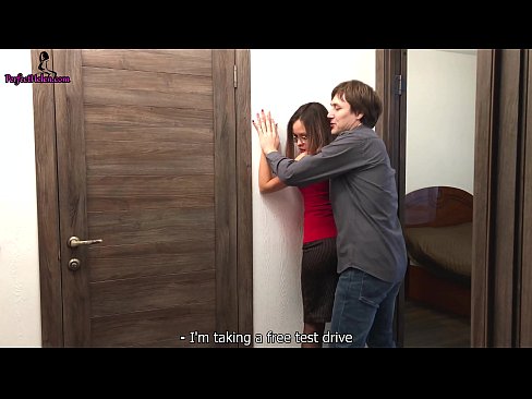 ❤️ Sexy Realtor sensually jerks his pussy and fucks while selling his apartment - Krempai ❌  اسان وٽ